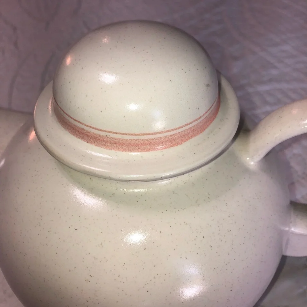 VINTAGE RARE COUNTRY CUPBOARD KOREA STONE TEAPOT